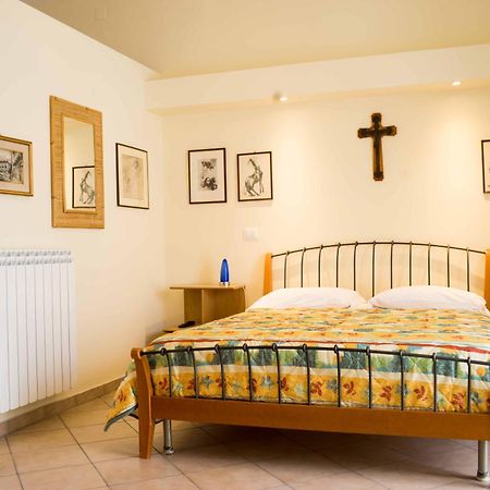 B&B Graziani Relais Napels Buitenkant foto