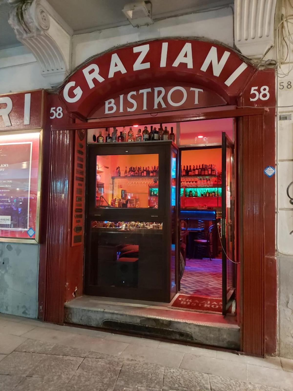 B&B Graziani Relais Napels Buitenkant foto