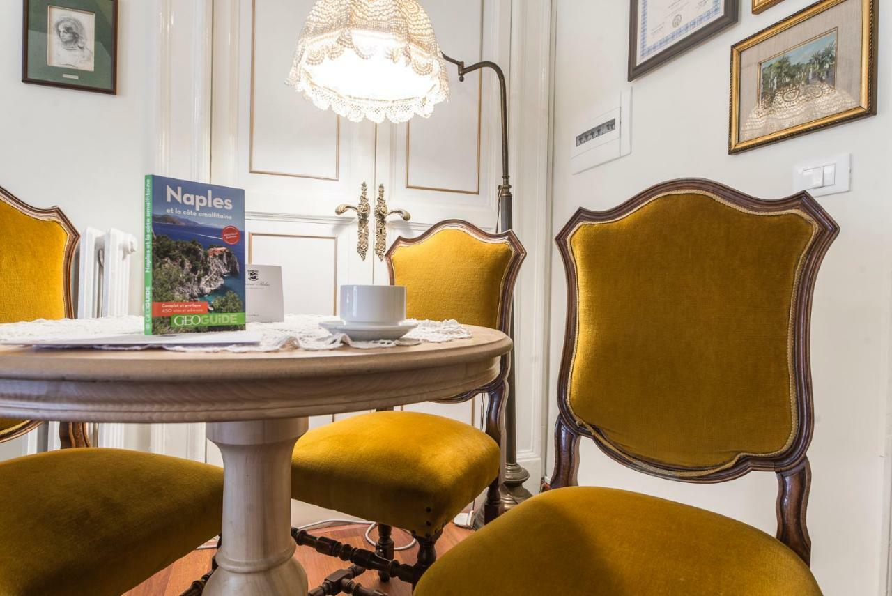 B&B Graziani Relais Napels Buitenkant foto